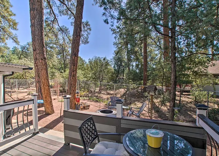 Holiday home Peaceful Deck + Fire Pit: Home! *