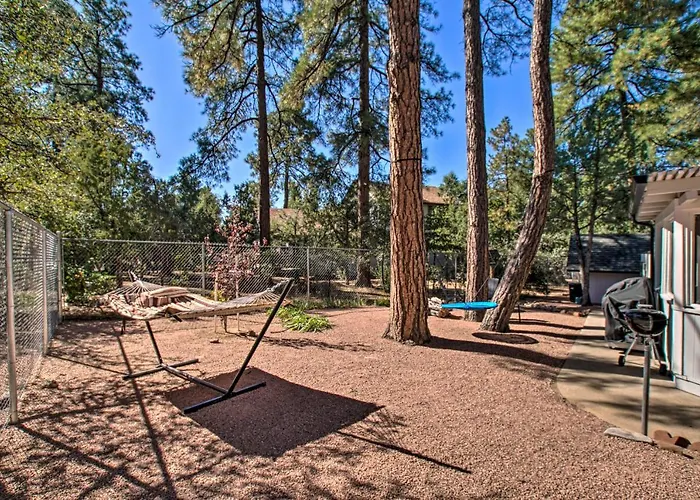 Holiday home Peaceful Deck + Fire Pit: Home!